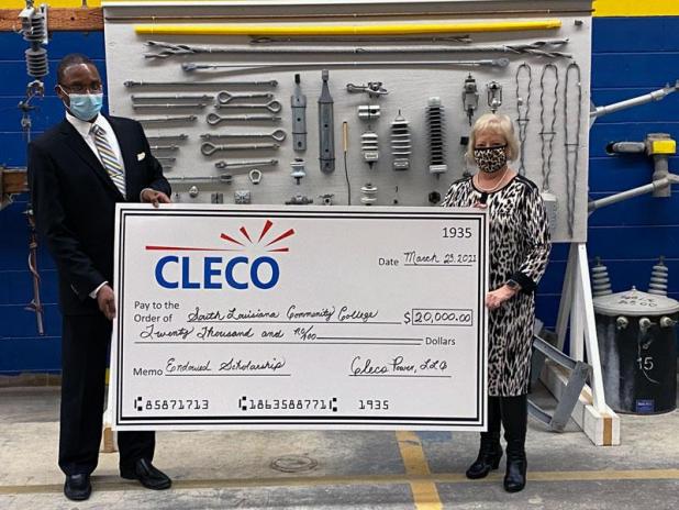 cleco-donates-20-000-to-establish-endowed-scholarship-for-power